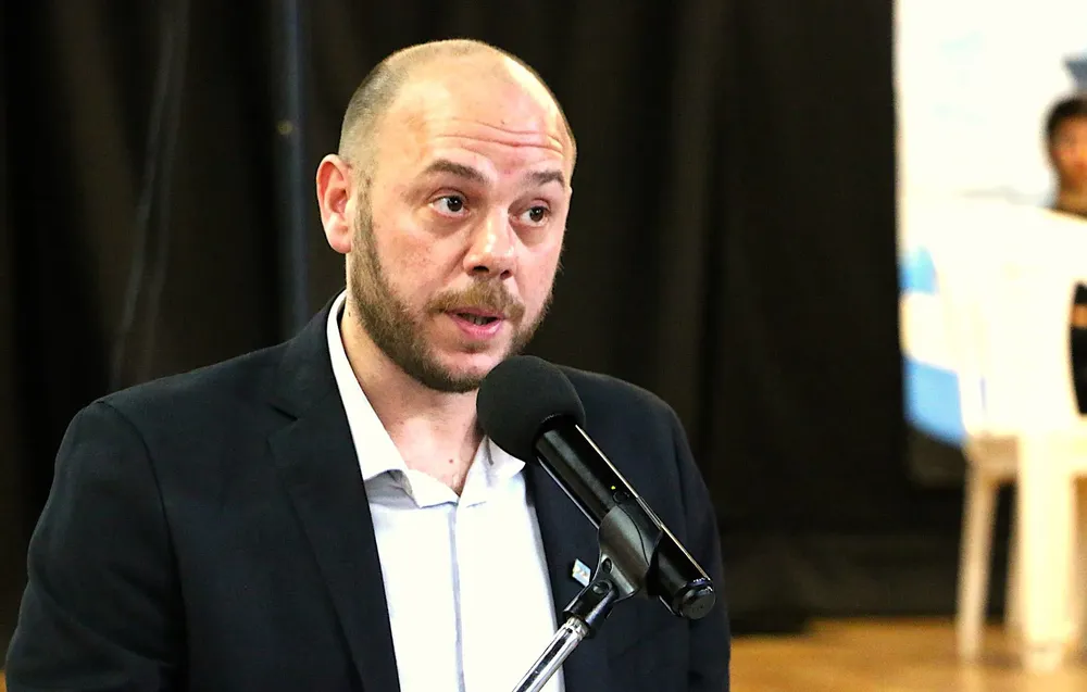 menna discurso25-5-25