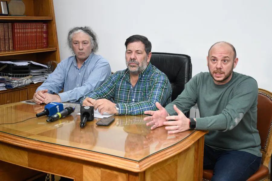 menna conferencia aserradero