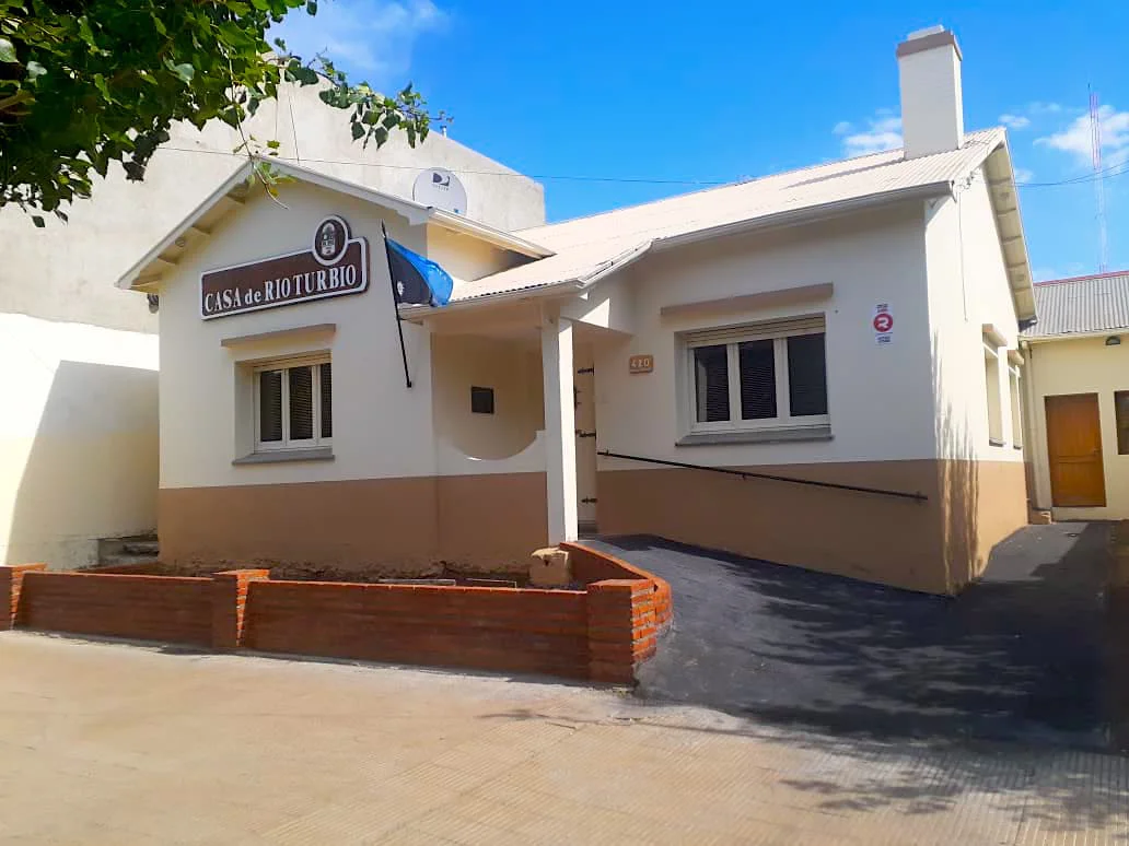 casa de Rio Trubio frente