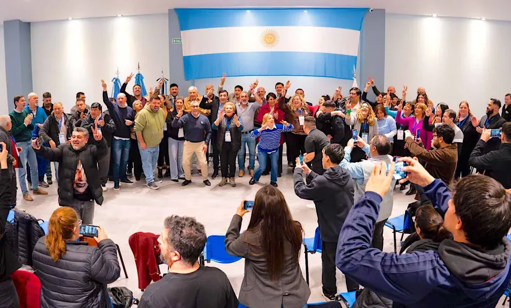 reunion legisladores