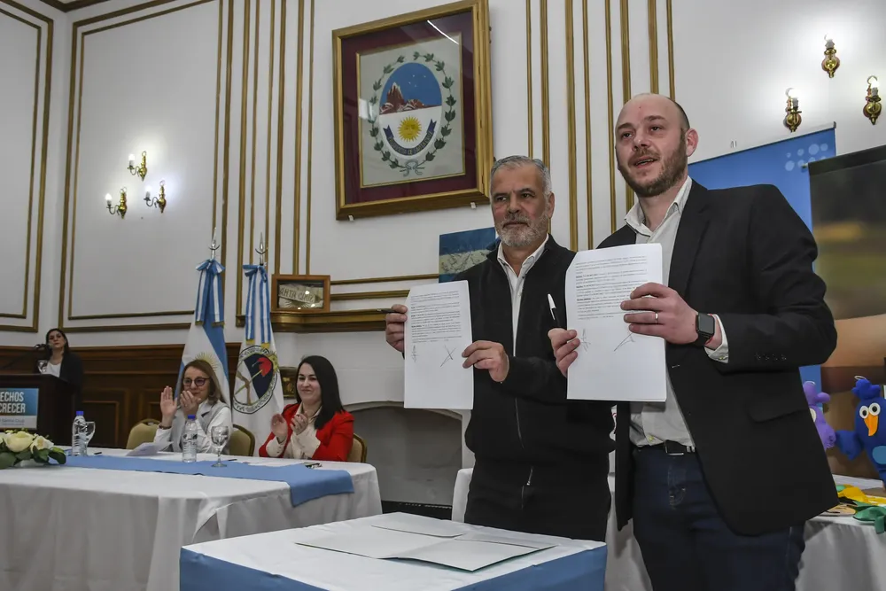 20230905_AK_FIRMA_CONVENIOS_MIN_DESARROLLO_NACION-29