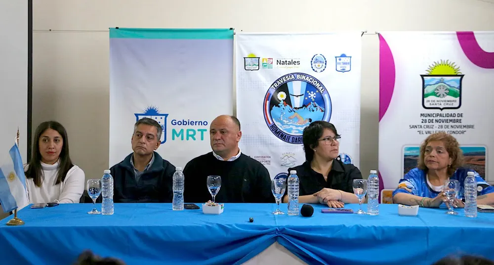 Aguas abiertas conferencia