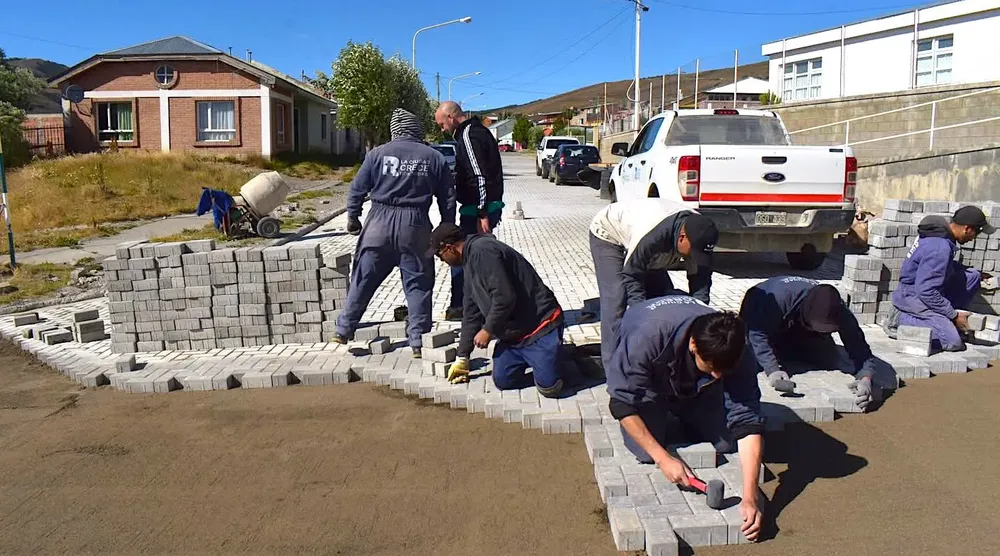 reocrrida Menna Adoquines